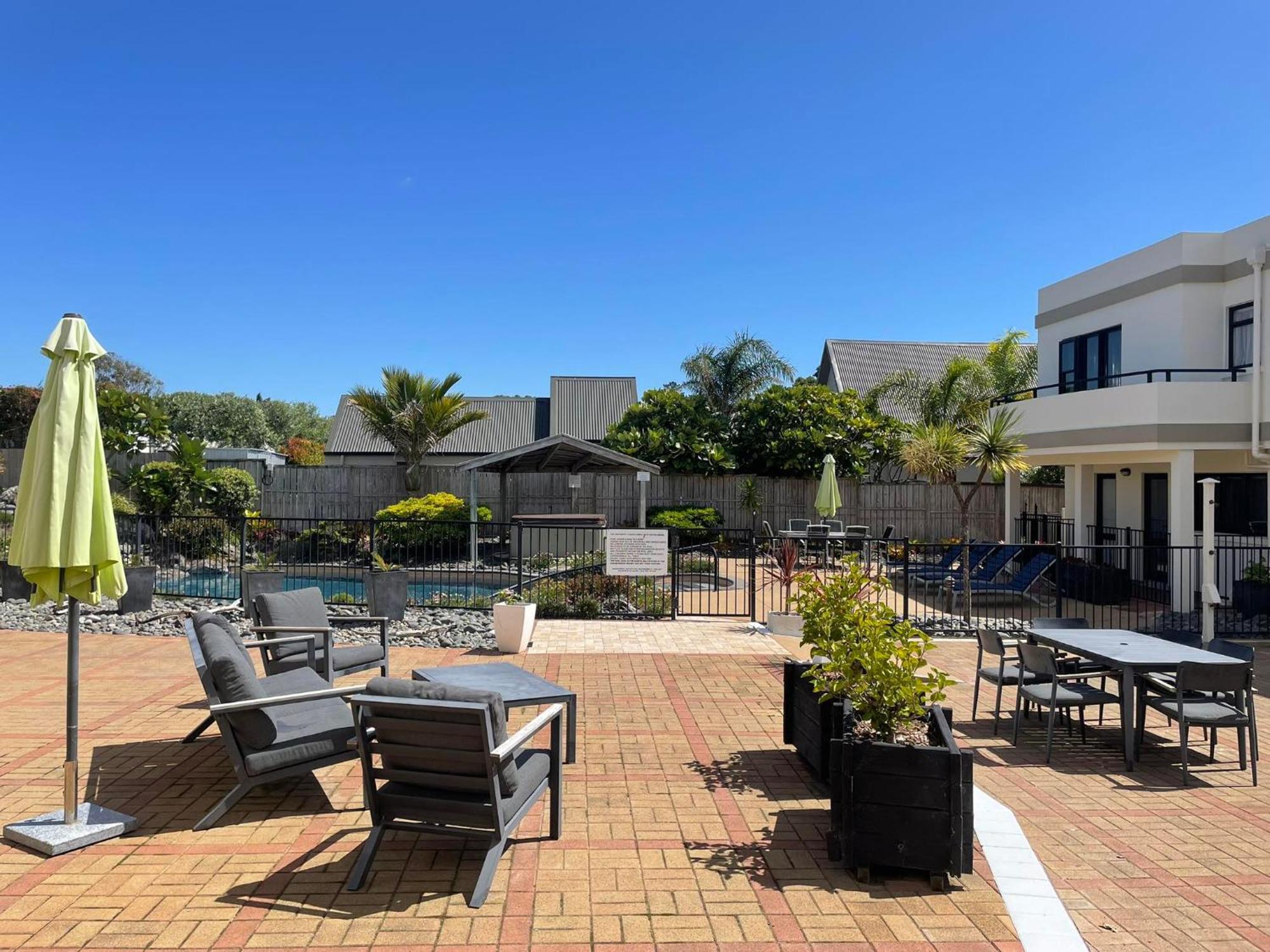Ocean Breeze Resort Pauanui Eksteriør billede