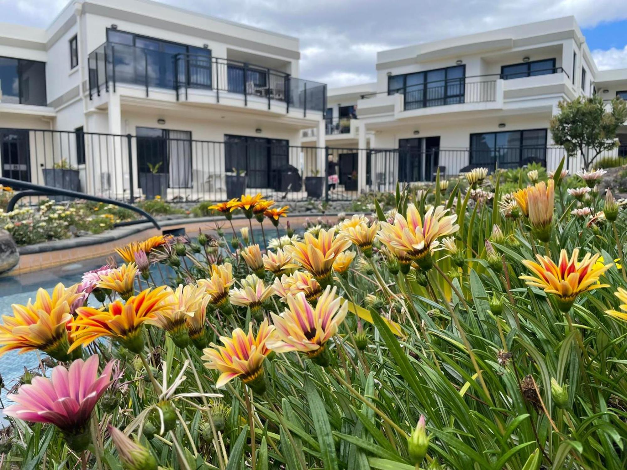 Ocean Breeze Resort Pauanui Eksteriør billede