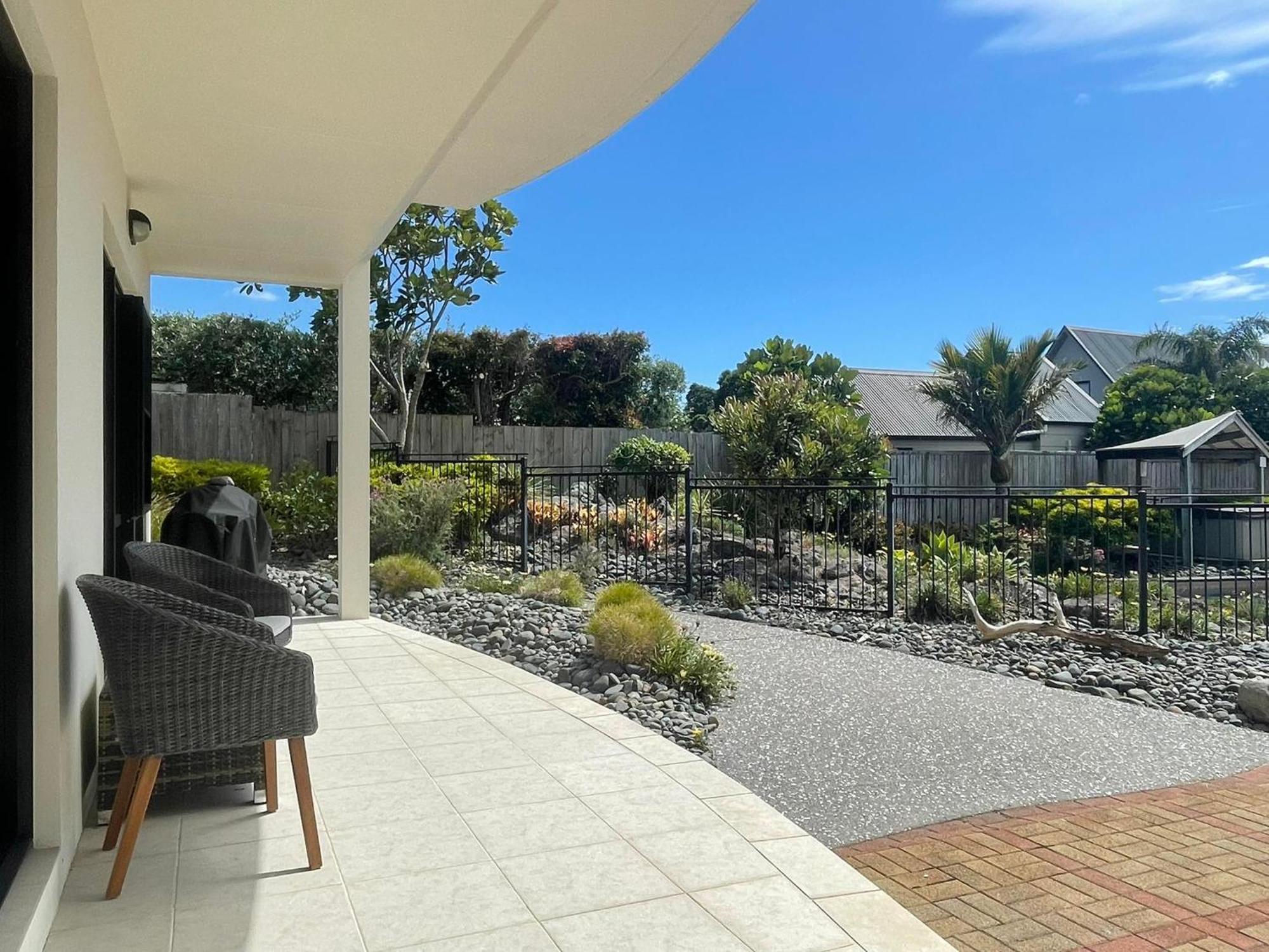 Ocean Breeze Resort Pauanui Eksteriør billede