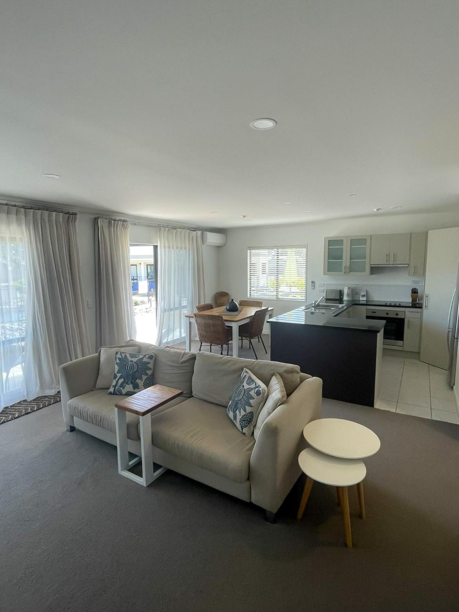 Ocean Breeze Resort Pauanui Eksteriør billede